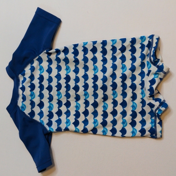 Old Navy Rashguard Infant Swimsuit * 3-6M - Picture 5 of 5